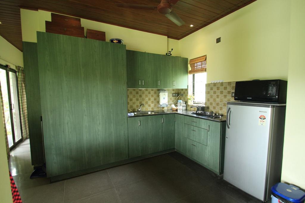 Pearl Spot Bed & Breakfast Nedumbassery Exterior photo